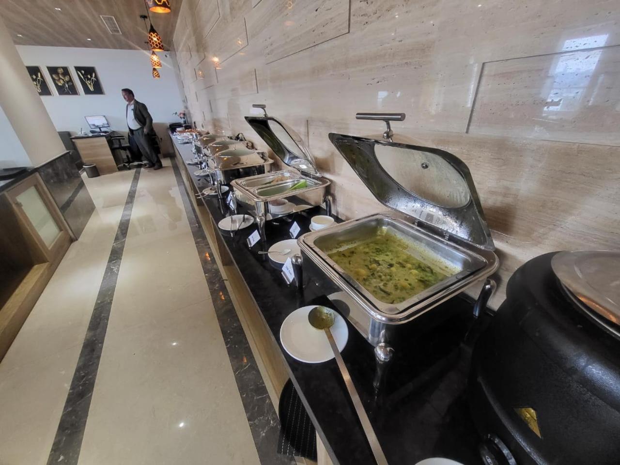 Grand Continent Hosur A Sarovar Portico Affiliate Hotel Eksteriør billede
